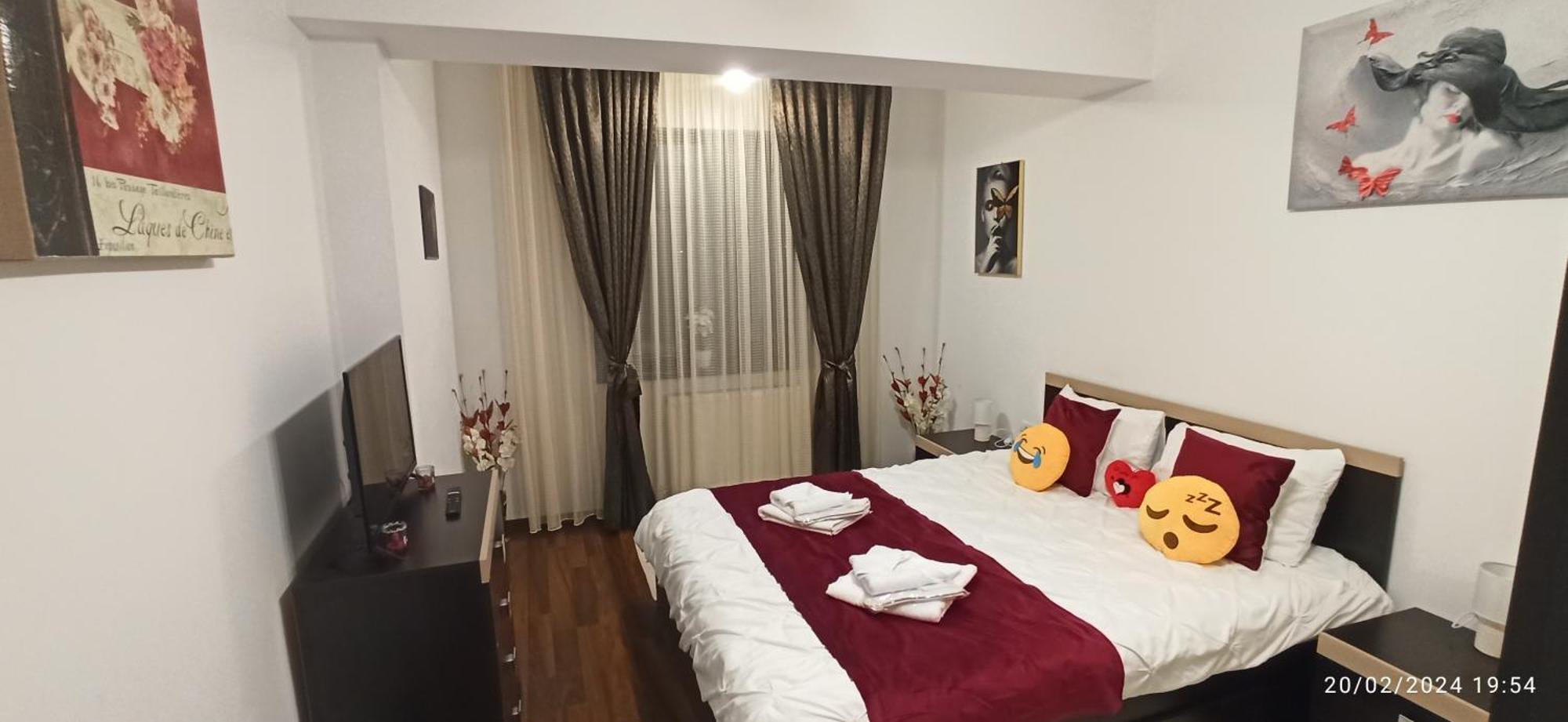 Cozy Magic House - Unirii Square Apartamento Bucareste Exterior foto