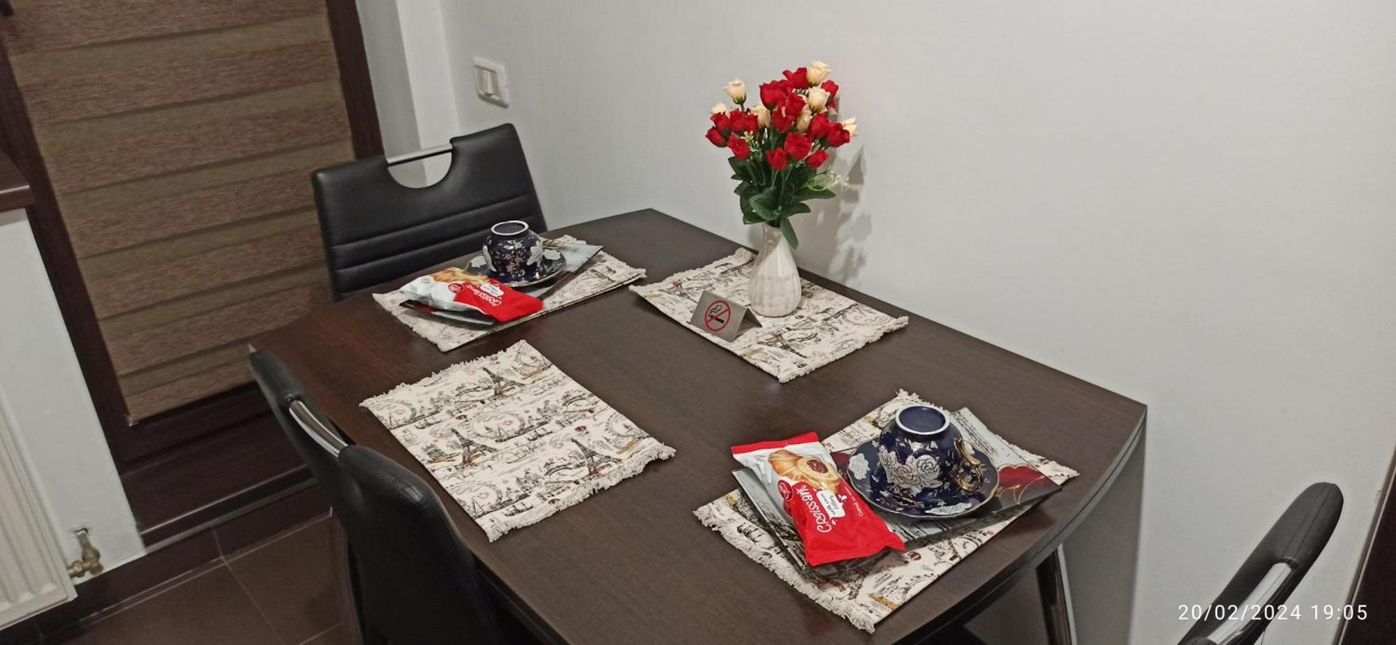 Cozy Magic House - Unirii Square Apartamento Bucareste Exterior foto